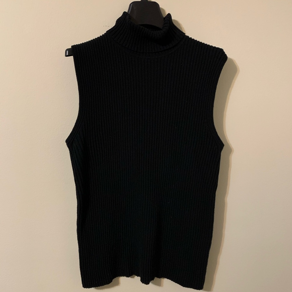 Preswick & Moore Sleeveless Turtleneck size Large